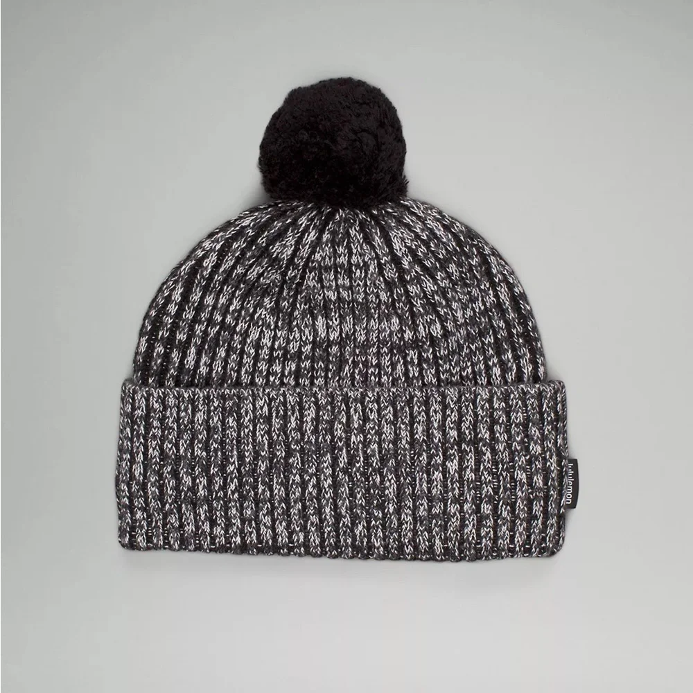 lululemon Textured Fleece-Lined Knit Beanie - Picture 1 of 7